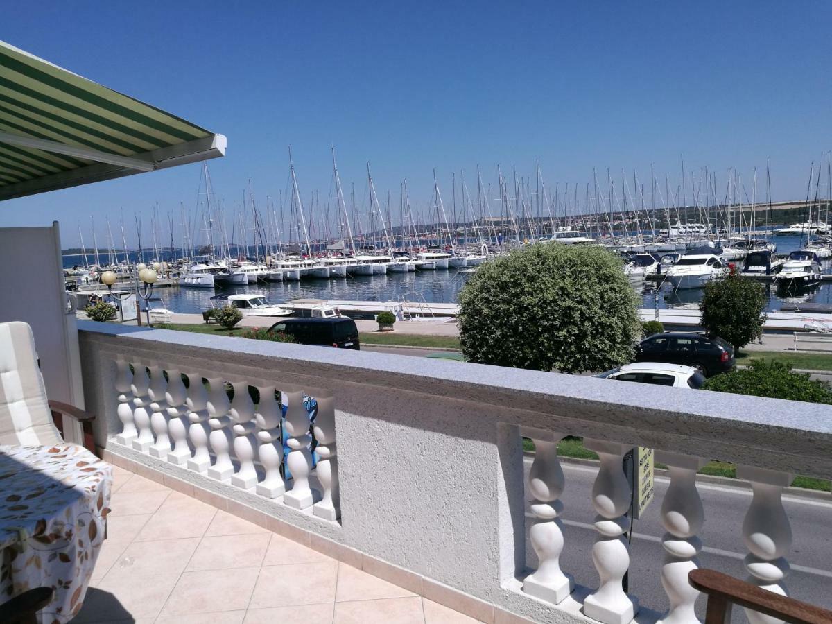 Room Novakovic Biograd Na Moru Dış mekan fotoğraf
